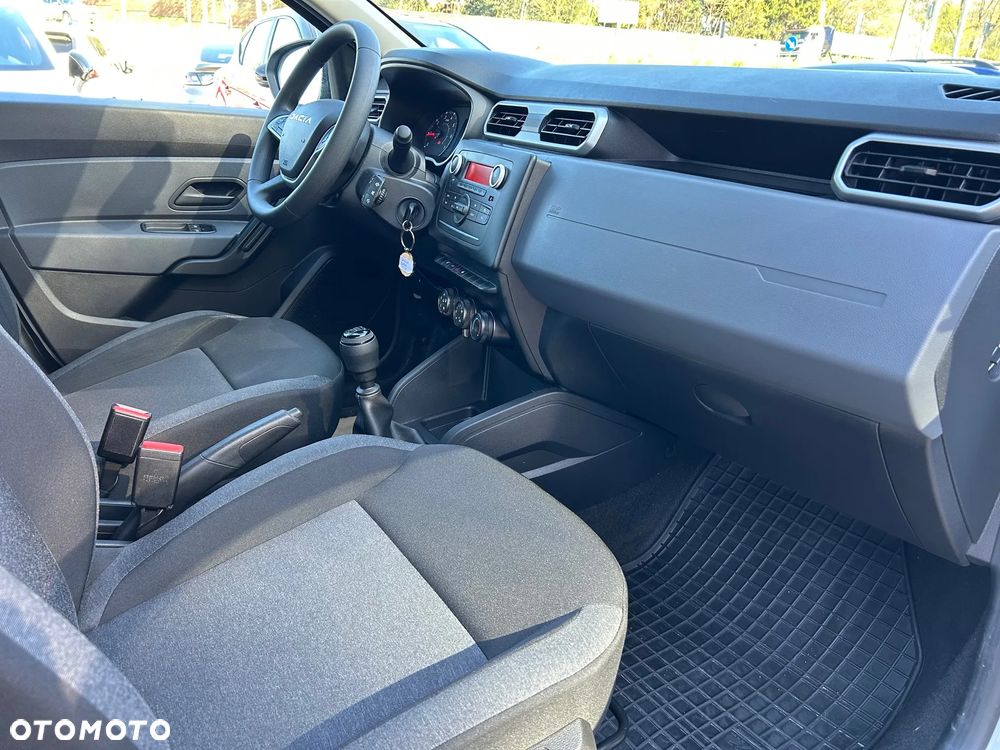 Dacia Duster 1.0 TCe Essential - 16