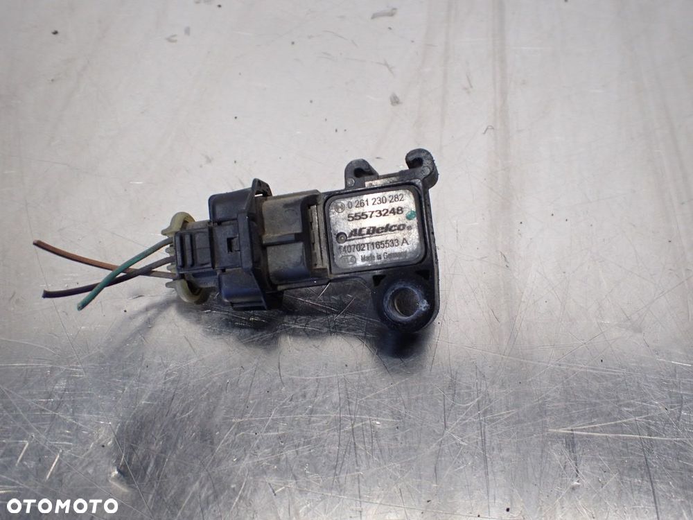 CZUJNIK CIŚNIENIA OPEL CORSA D 55573248 - 1
