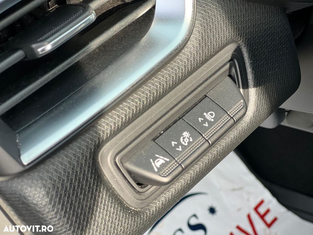 Renault Clio V E-Tech 145 Techno - 11