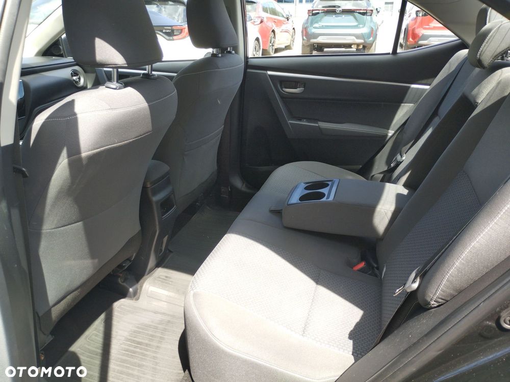 Toyota Corolla 1.6 Comfort - 14