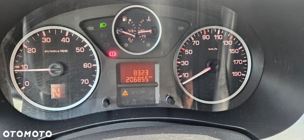 Citroën Berlingo Multispace e-HDi 90 FAP EGS6 Start Stop Selection - 16