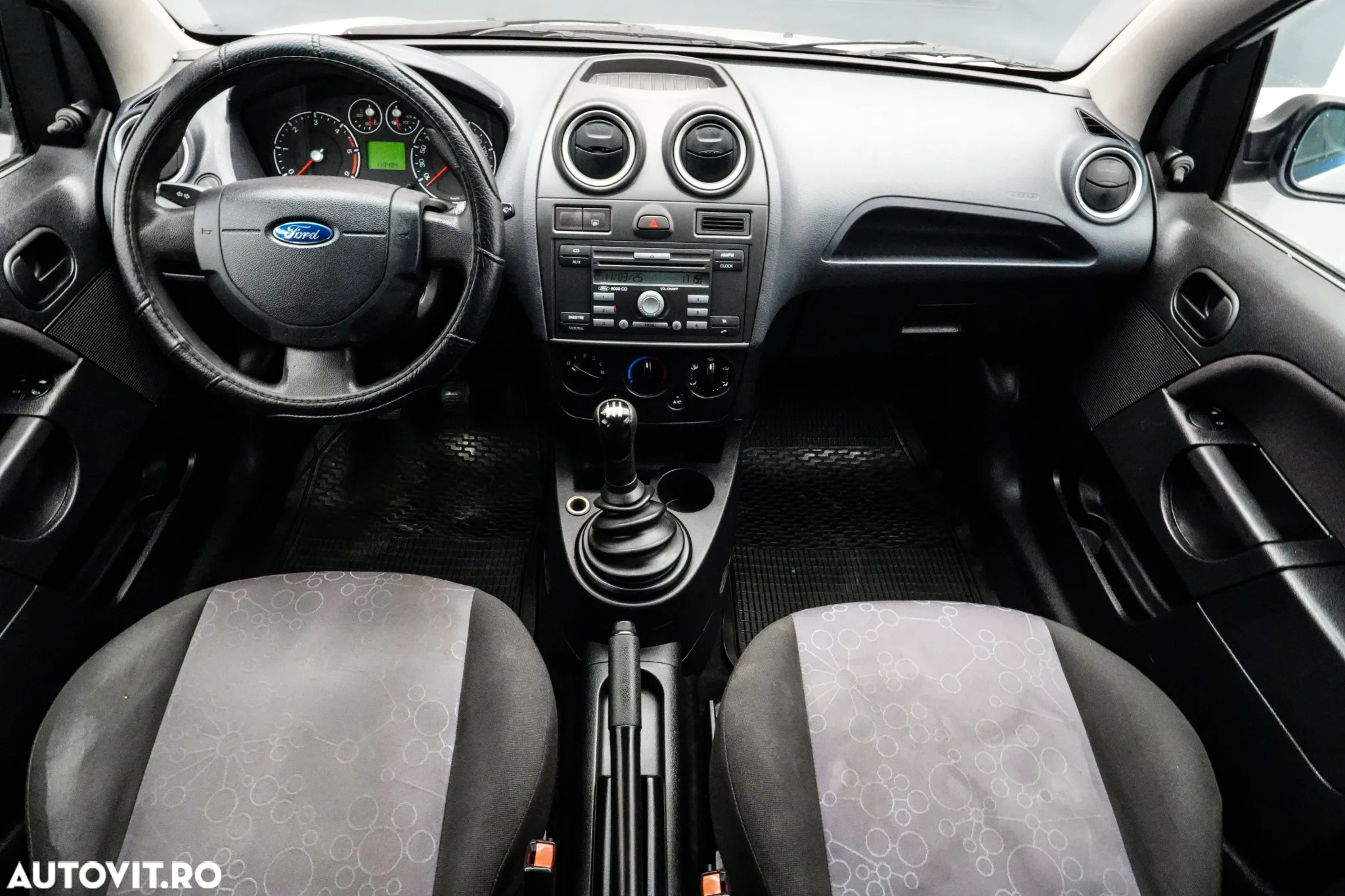 Ford Fiesta 1.4 TDCi Comfort - 8