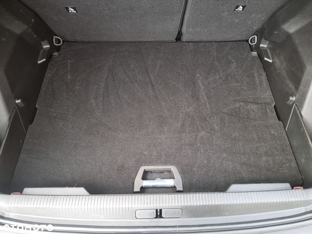 Peugeot 2008 1.2 PureTech Allure S&S EAT8 - 26