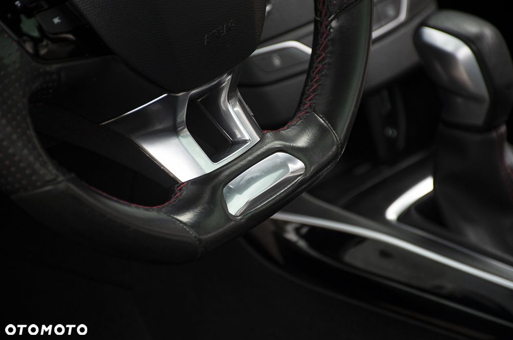 Peugeot 308 BlueHDi 150 EAT6 Stop & Start GT-Line Edition - 33
