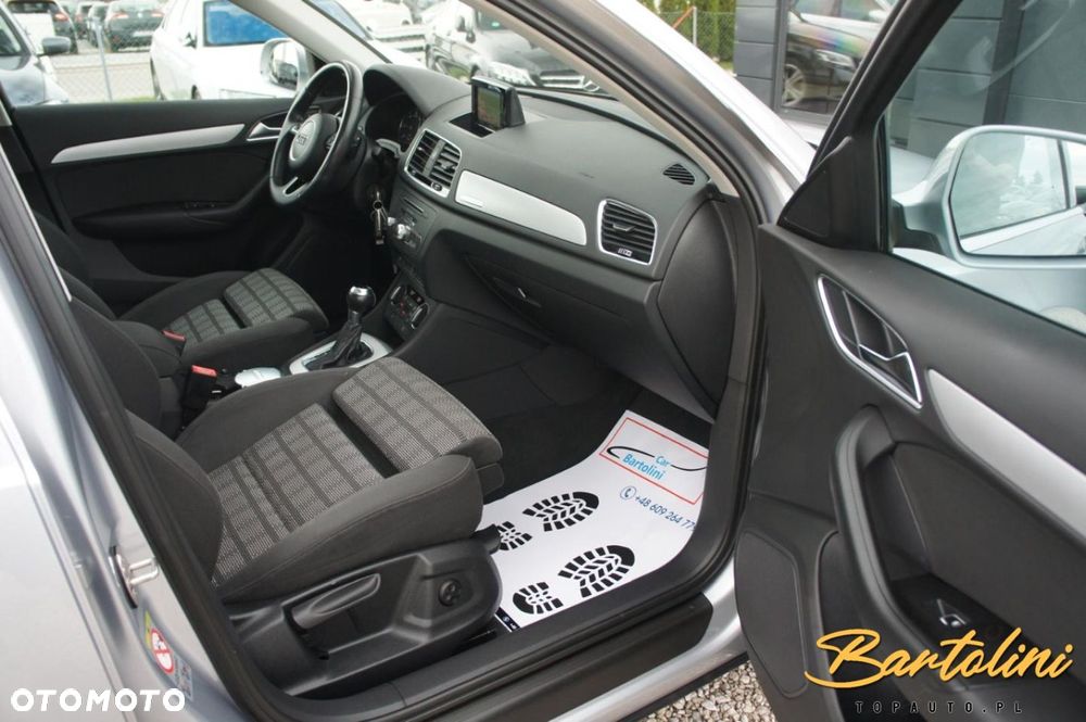 Audi Q3 - 23
