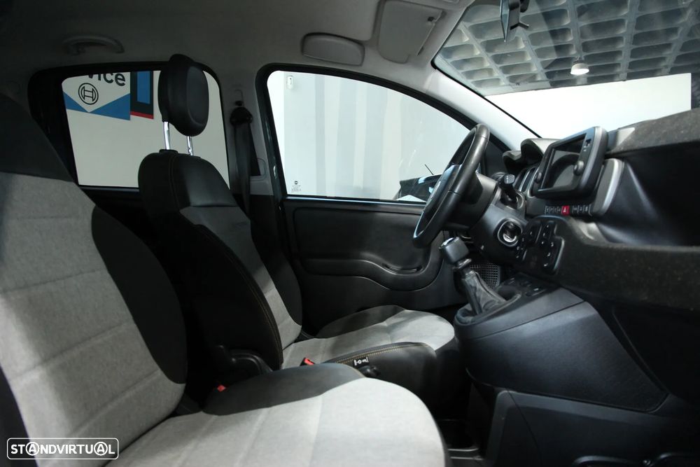 Fiat Panda 1.0 Hybrid Cross - 6