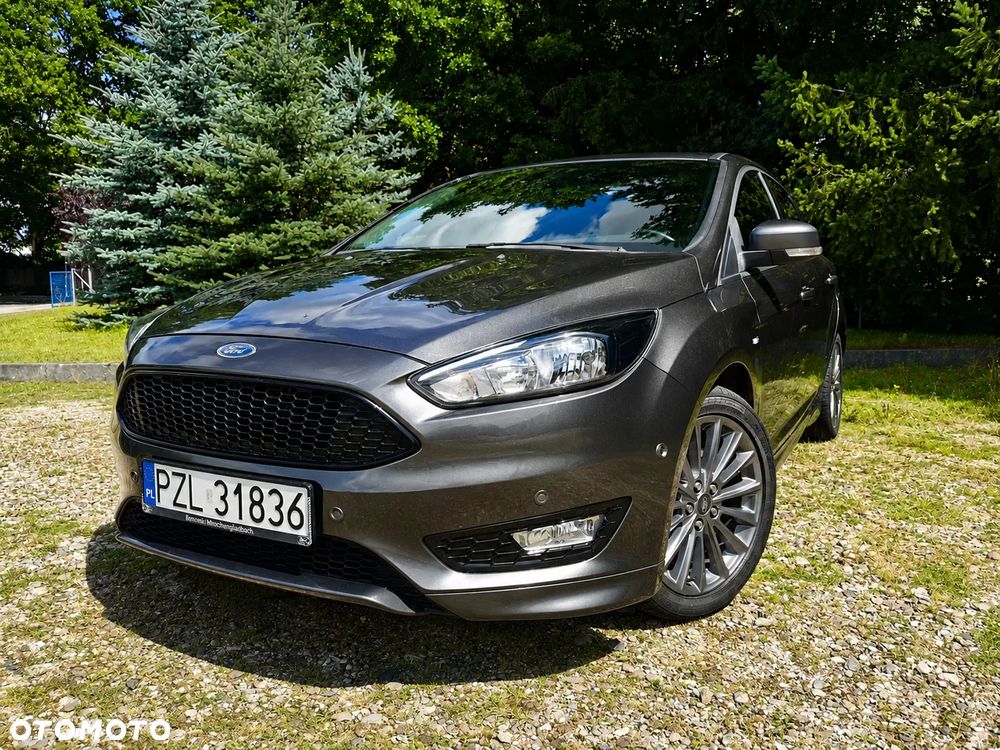 Ford Focus 1.5 EcoBoost ST-Line Black ASS - 1