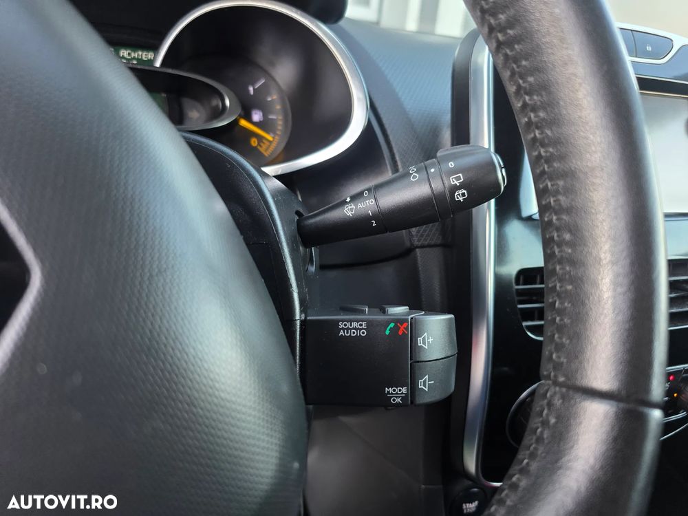 Renault Clio TCe 90 Dynamique - 24