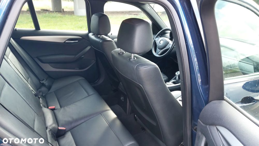 BMW X1 xDrive18d xLine - 30