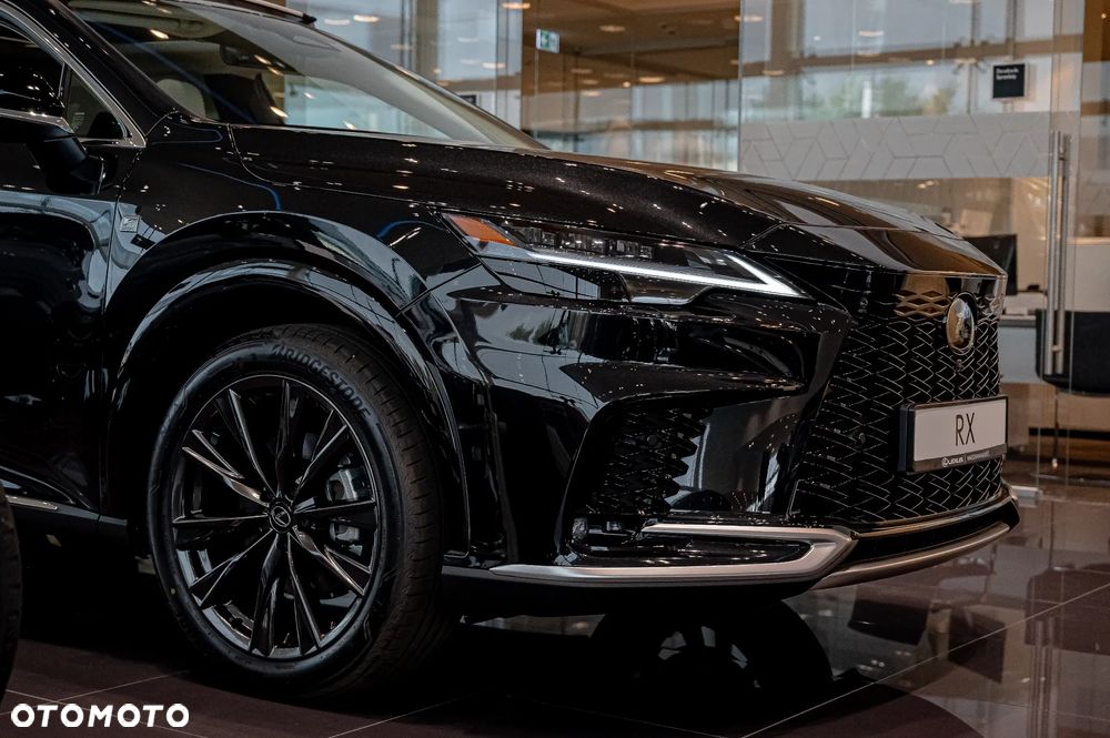 Lexus RX - 5