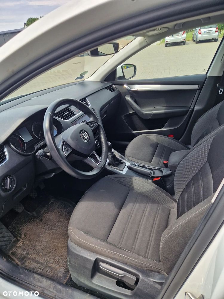 Skoda Octavia 1.5 TSI ACT Ambition - 23