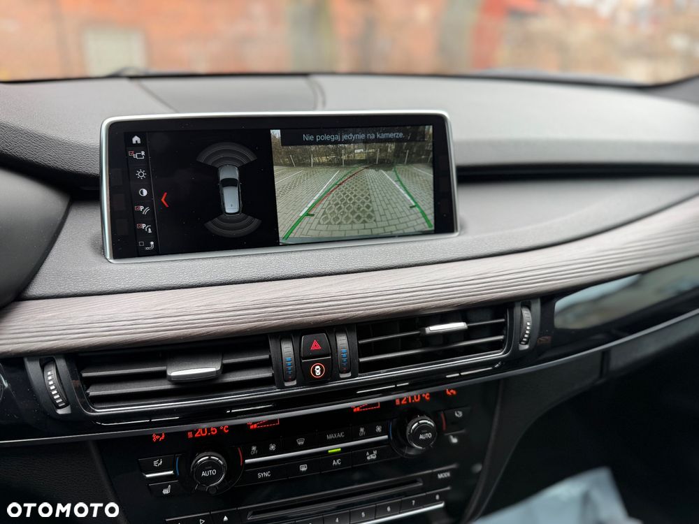 BMW X5 xDrive30d - 12