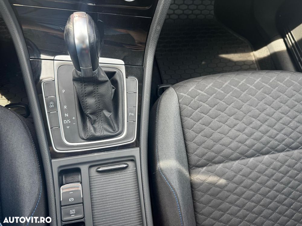 Volkswagen Golf 1.6 TDI SCR DSG Join - 13