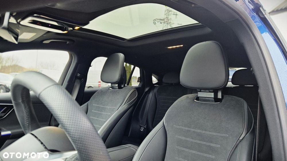 Mercedes-Benz GLC - 11