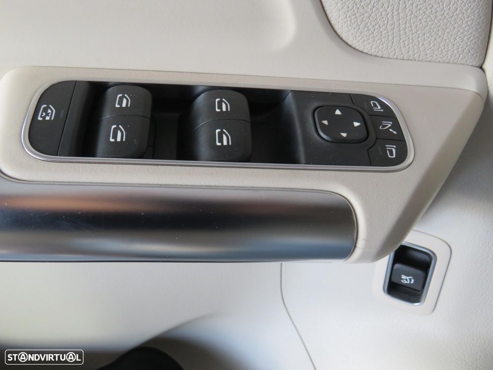 Mercedes-Benz GLA 180 d Style - 12