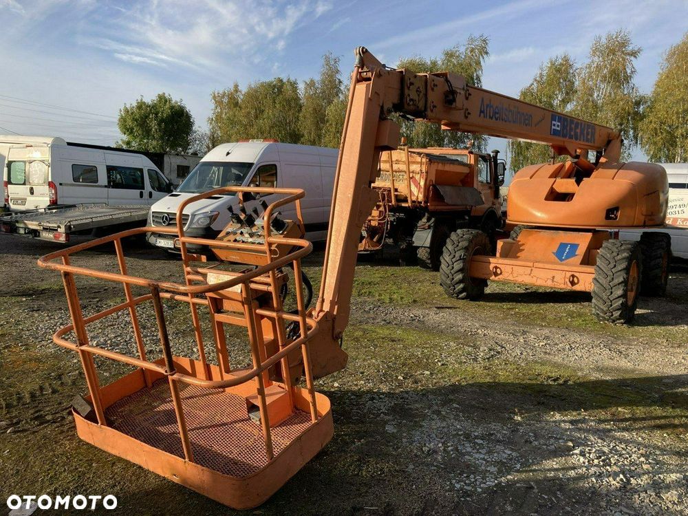 Inny Podnośnik koszowy Haulotte H23 zwyżka 4x4 12082 mg 23 metrów - 10