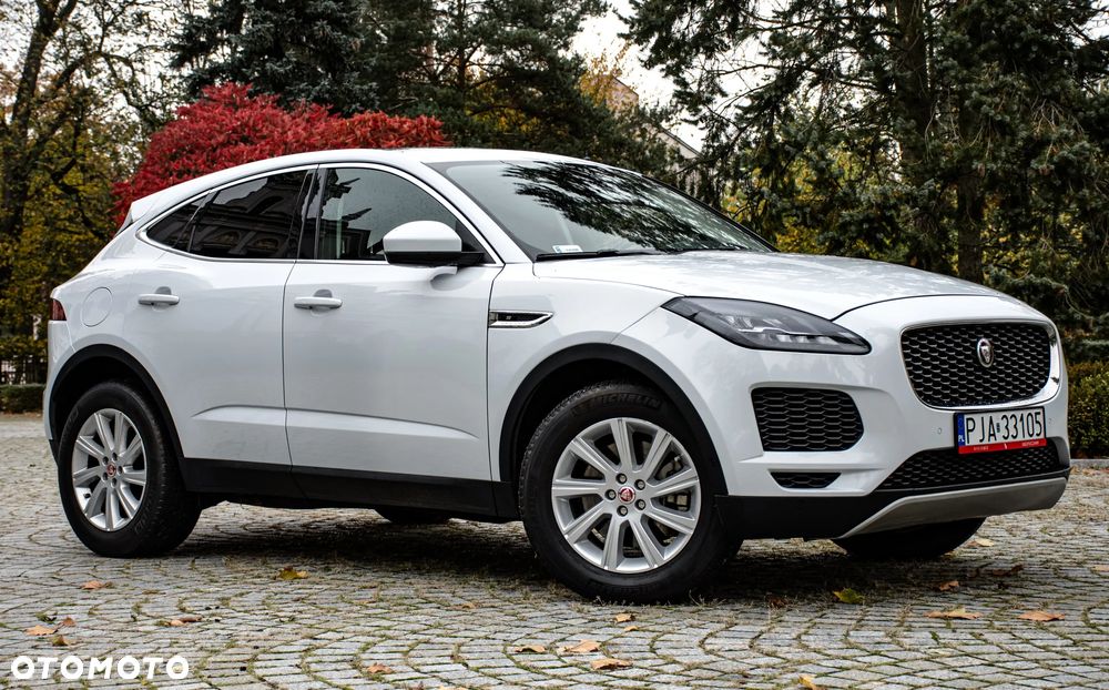 Jaguar E-Pace P250 AWD R-Dynamic S - 11