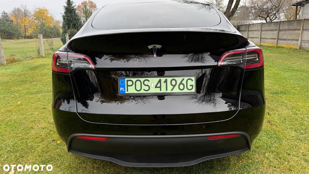 Tesla Y Model RWD - 5