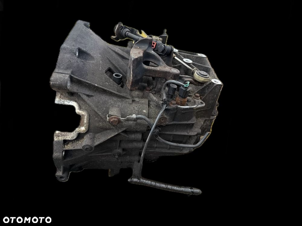 Skrzynia biegów Ford 657R7002CA manual - 3