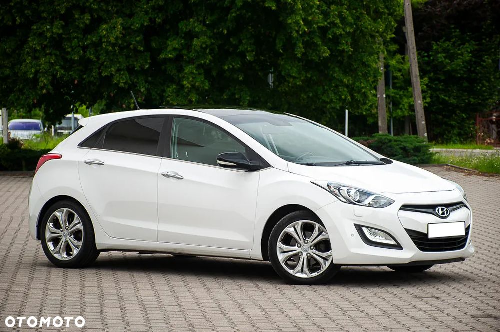Hyundai i30 blue 1.6 CRDi Trend - 4