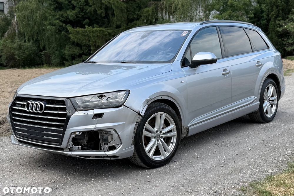 Audi Q7 - 21
