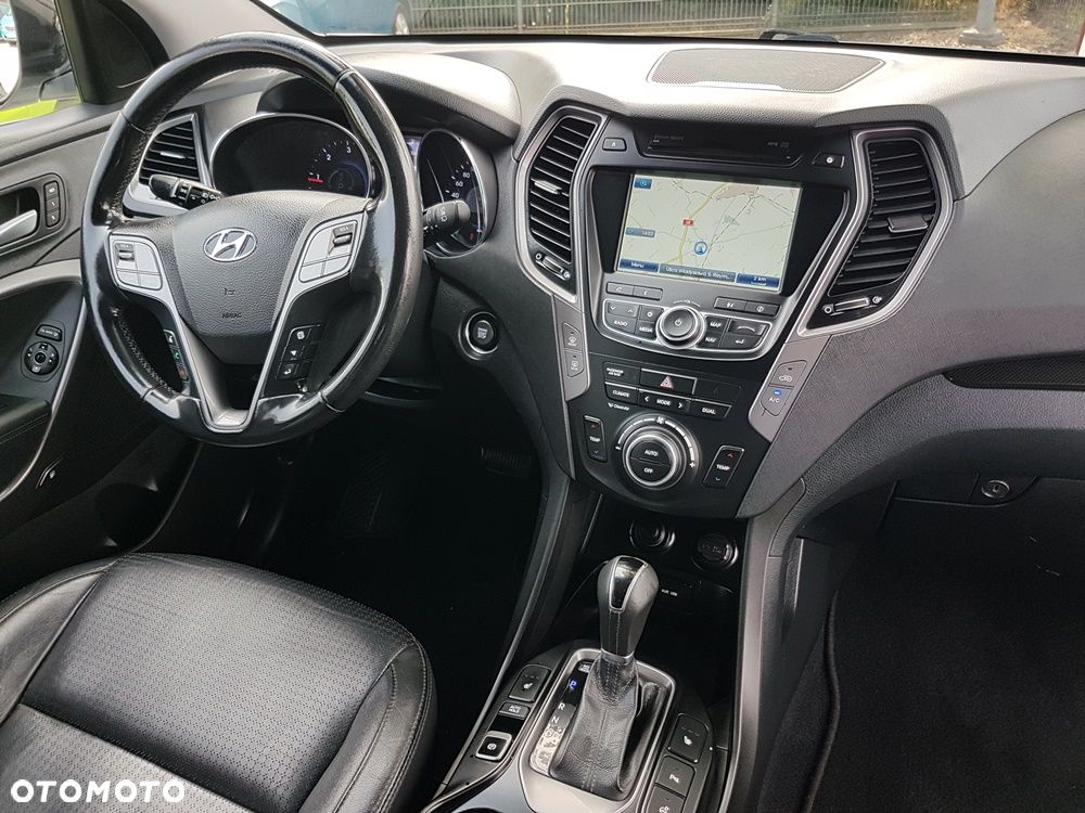 Hyundai Santa Fe 2.2 CRDI 4WD Automatik Premium - 23