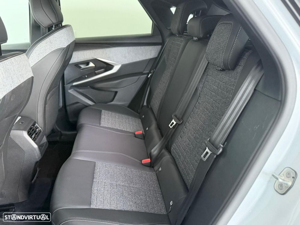 Peugeot 3008 1.2 Hybrid Allure e-DCS6 - 6