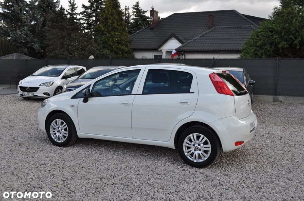 Fiat Punto 1.2 Young - 10