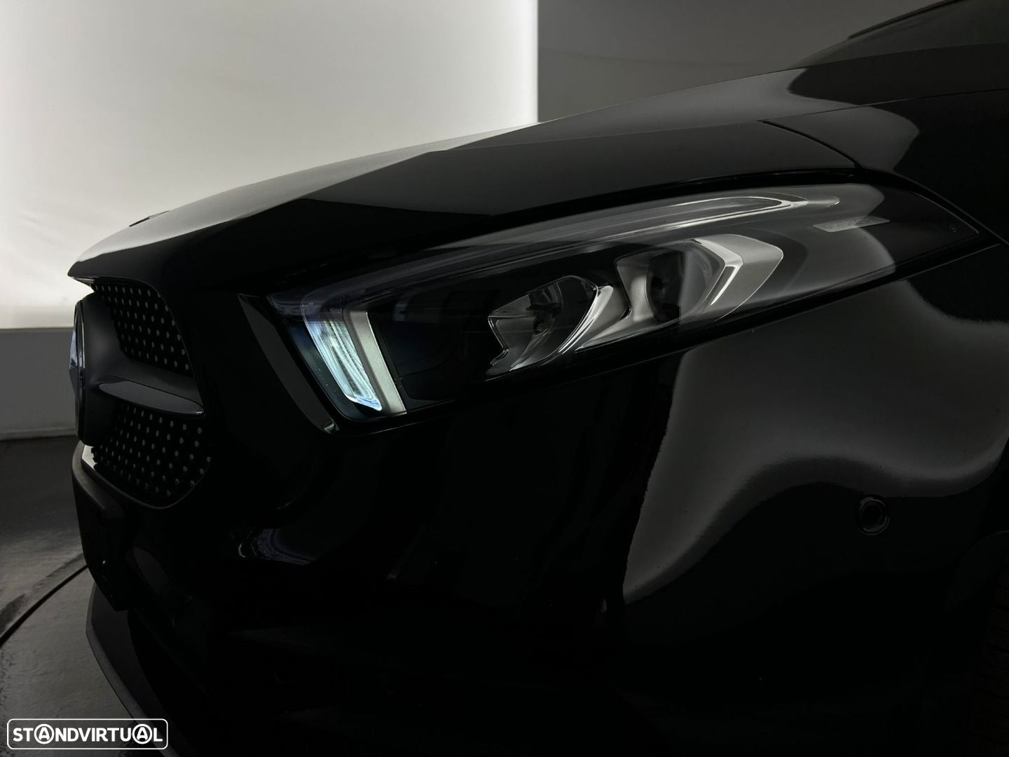 Mercedes-Benz A 250 e AMG Line - 37