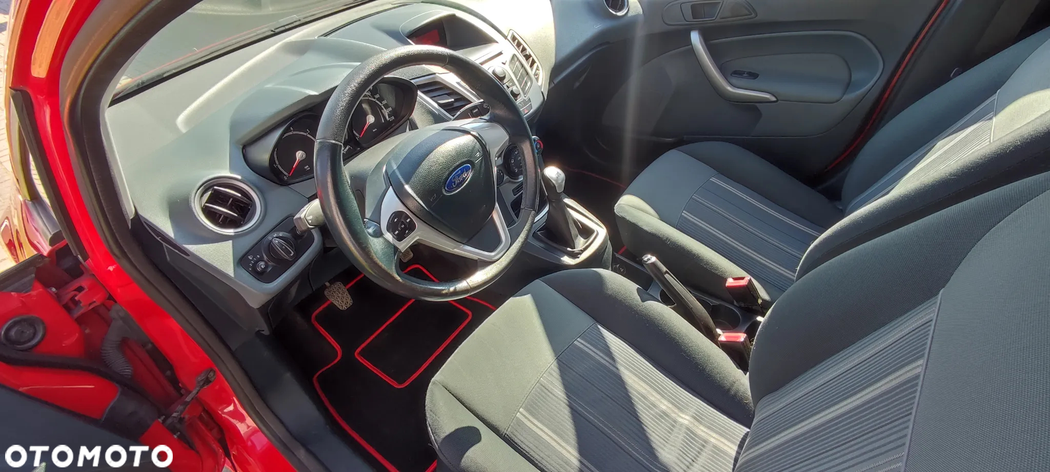 Ford Fiesta - 11