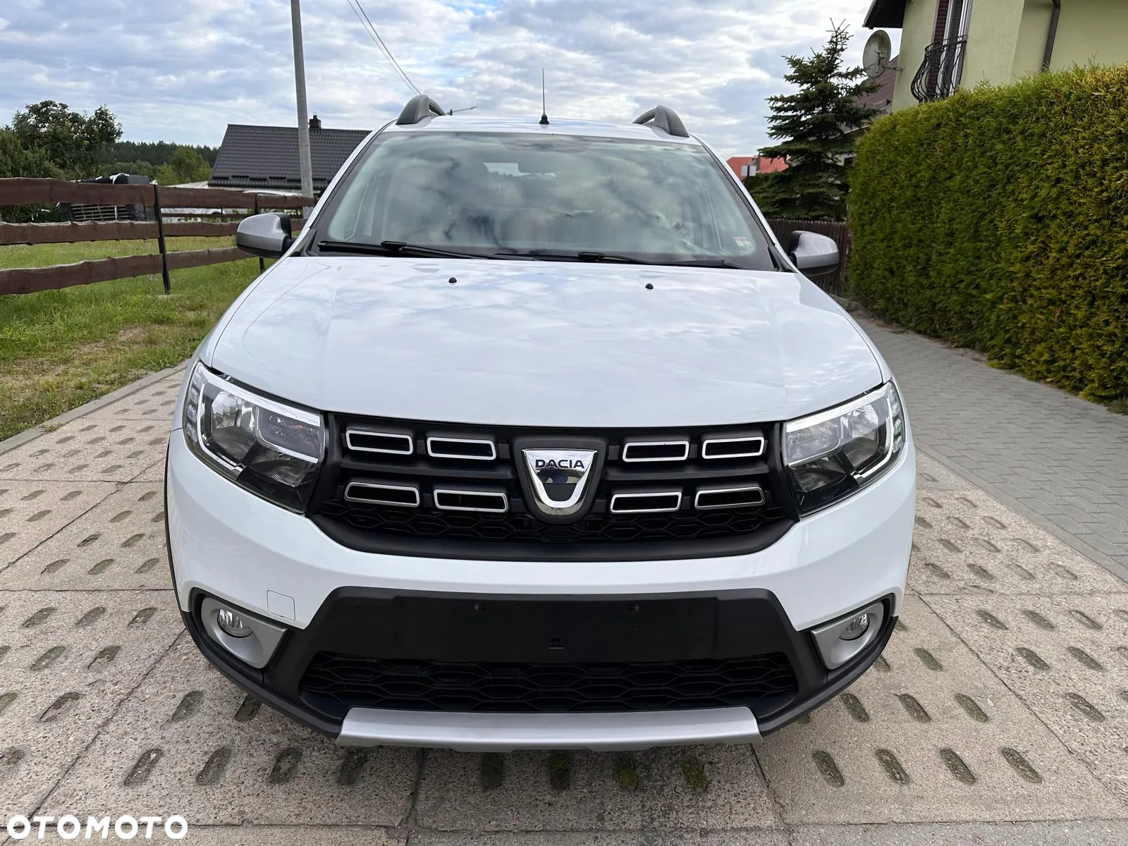 Dacia Sandero Stepway 0.9 TCe Laureate S&S - 10