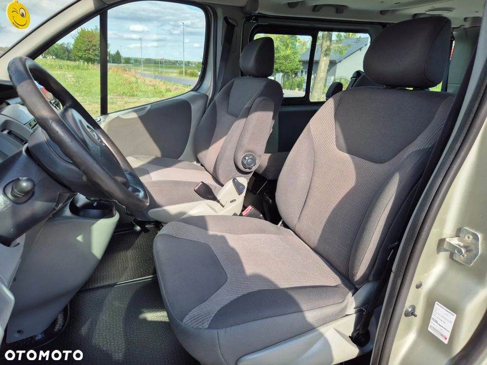 Opel Vivaro - 16