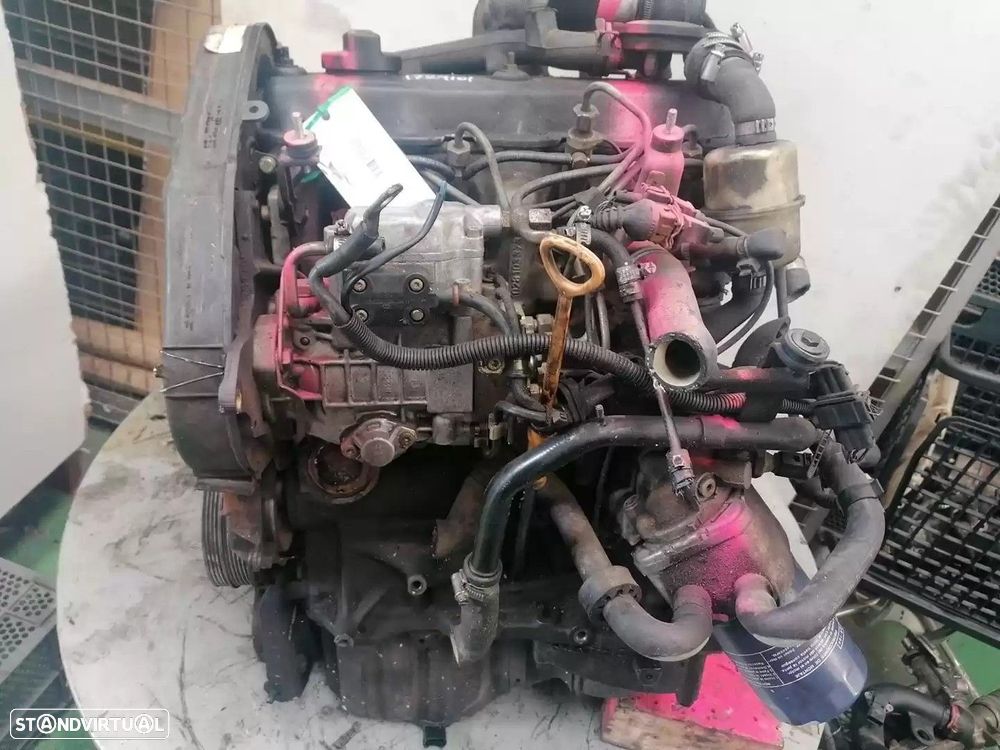 MOTOR COMPLETO AUDI A4 2000 -AVG - 2