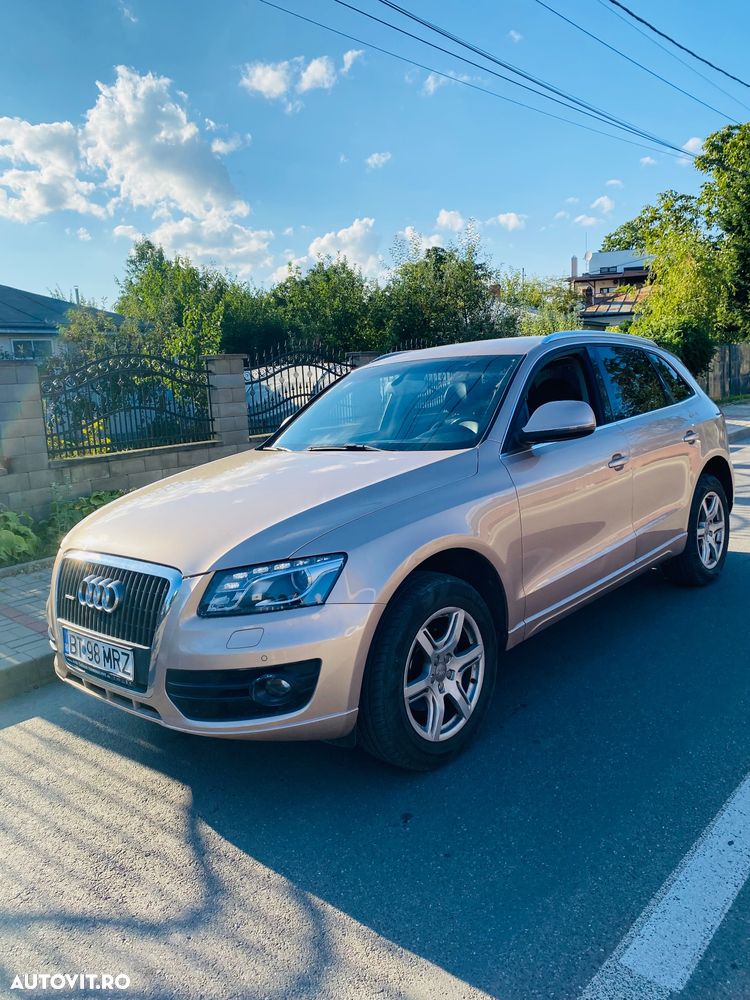 Audi Q5 2010 photo 2