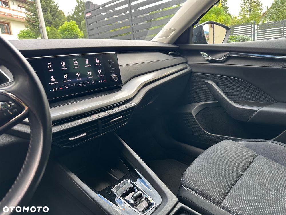 Skoda Octavia 2.0 TDI DSG Premium Edition - 16