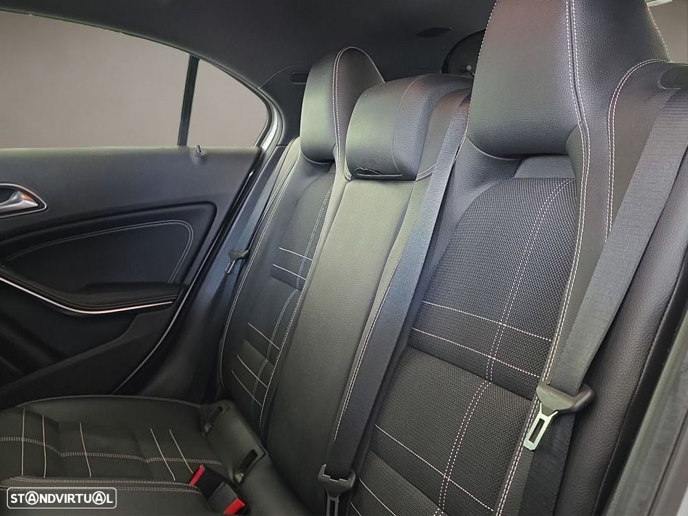 Mercedes-Benz A 180 CDI BE Urban - 16