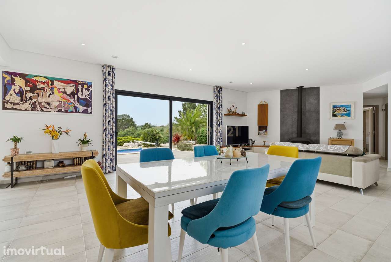 Moradia isolada T3 com piscina e jardim - apenas a 10 min da cidade da - Grande imagem: 4/26