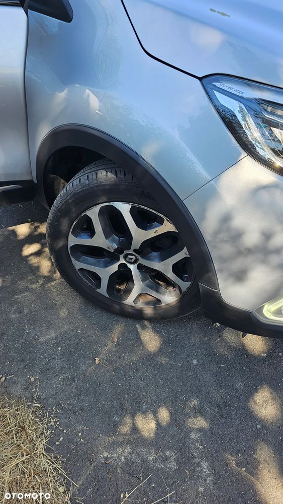 Renault Captur 1.3 Energy TCe Initiale Paris EDC - 29