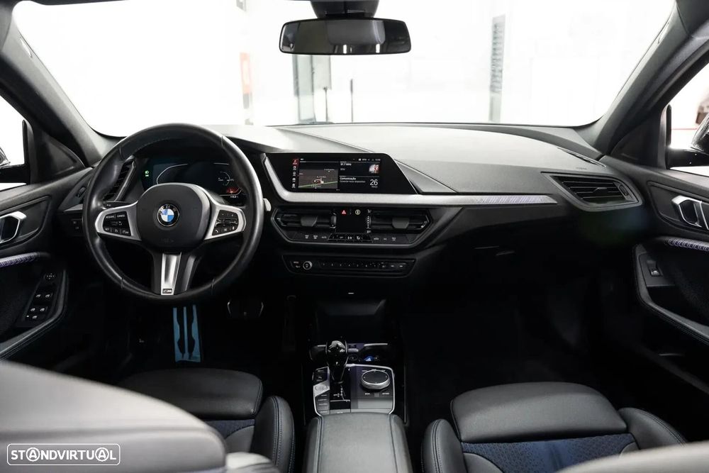 BMW 116 d Pack Desportivo M Auto - 12