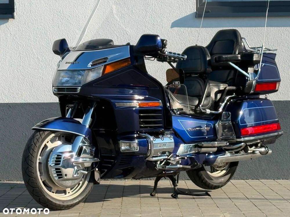 Honda GL - 26