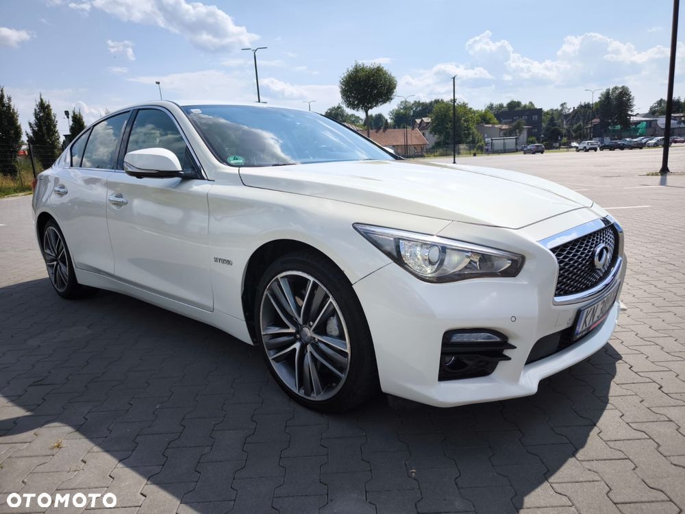 Infiniti Q50 - 22