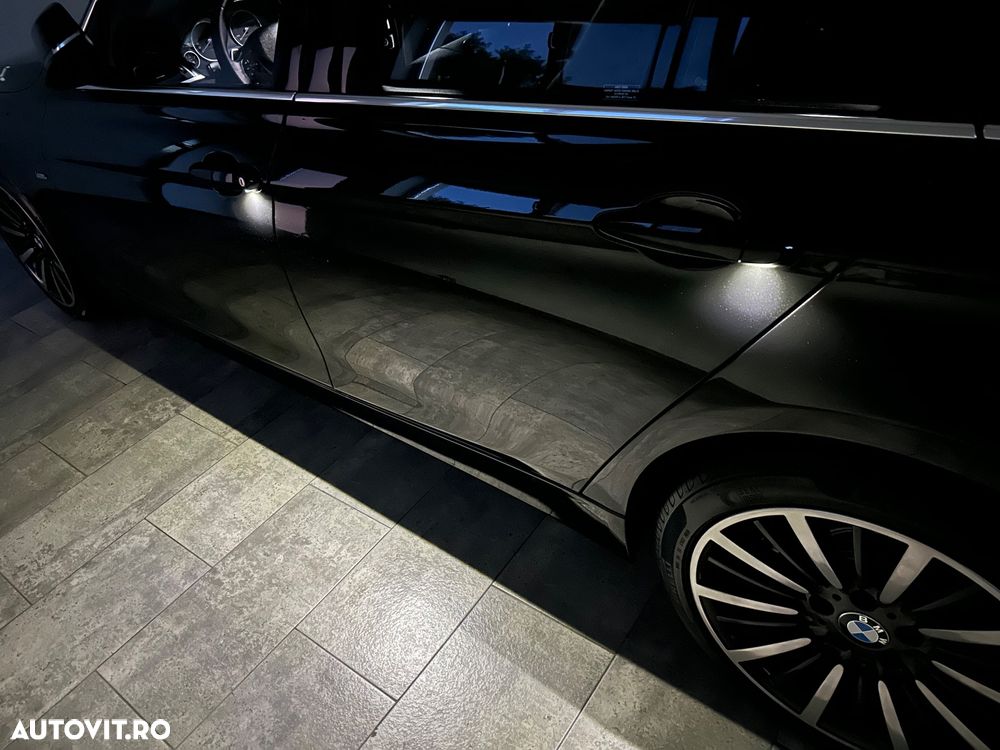 BMW Seria 3 320d Aut. Luxury Line - 38