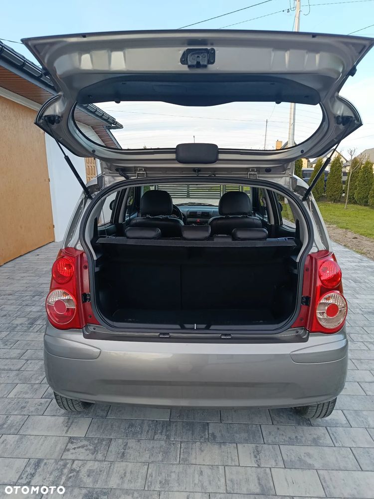 Kia Picanto - 9