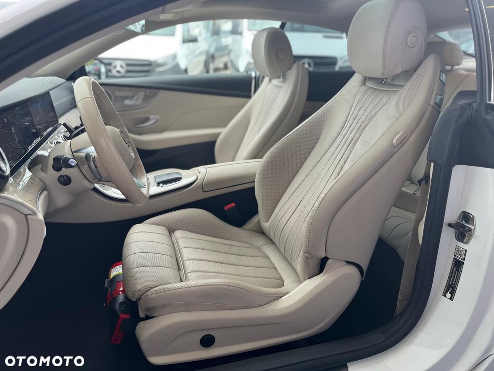 Mercedes-Benz Klasa E 200 4-Matic AMG - 10