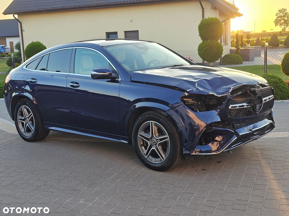 Mercedes-Benz GLE - 4