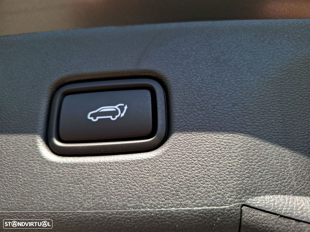 Hyundai Tucson 1.6 T-GDI HEV Vanguard - 25