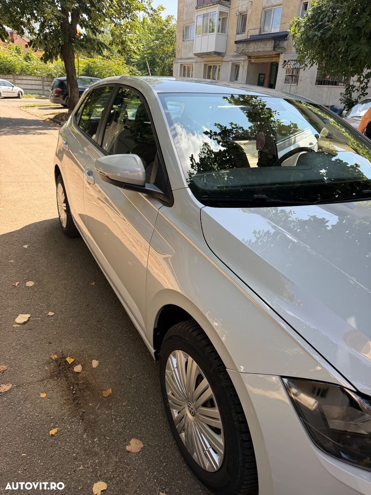 Volkswagen Polo - 5