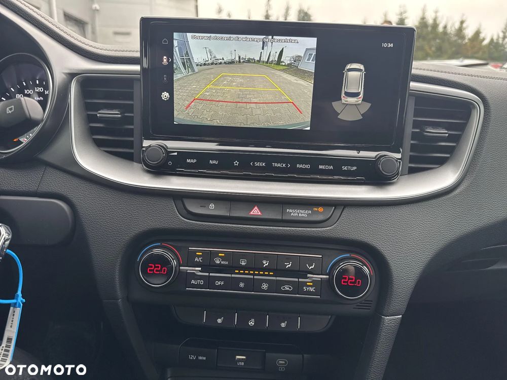 Kia Ceed 1.5 T-GDI M DCT - 14