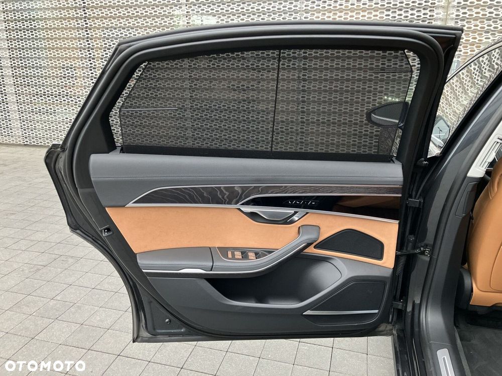 Audi A8 - 34
