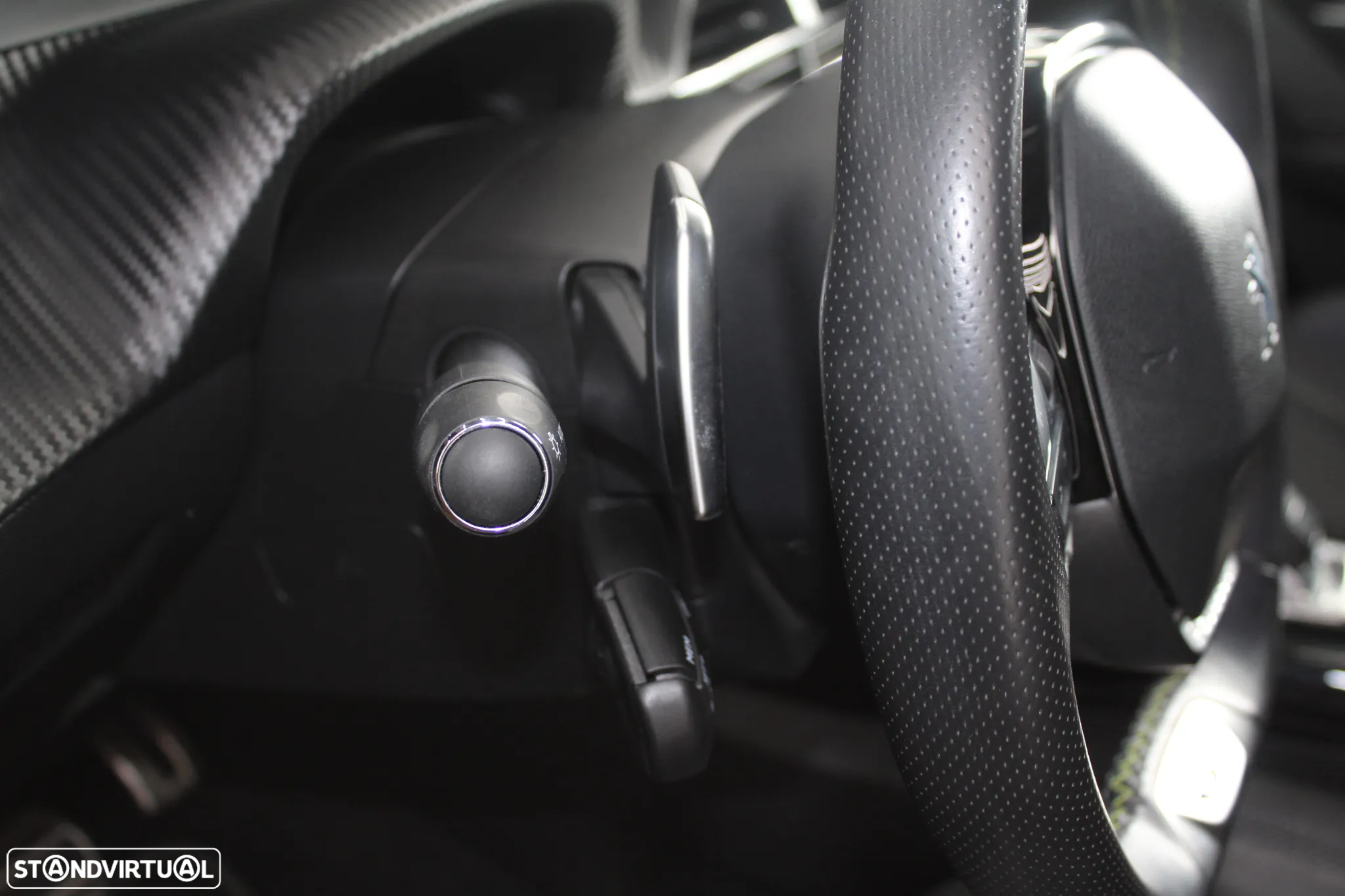 Peugeot 208 PureTech 130 EAT8 GT - 37